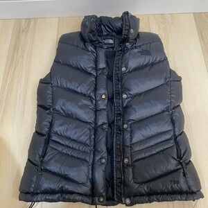 The North Face Womens 700 Down Nuptse Puffer Vest Black Shiny Medium Gorpcore